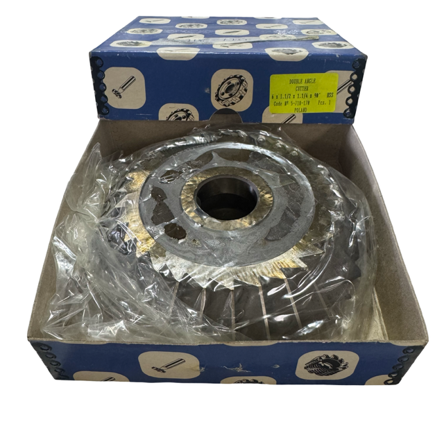 Dolfa 6" x 1-1/2" x 1-1/4" HSS 90° Double Angle Milling Cutter