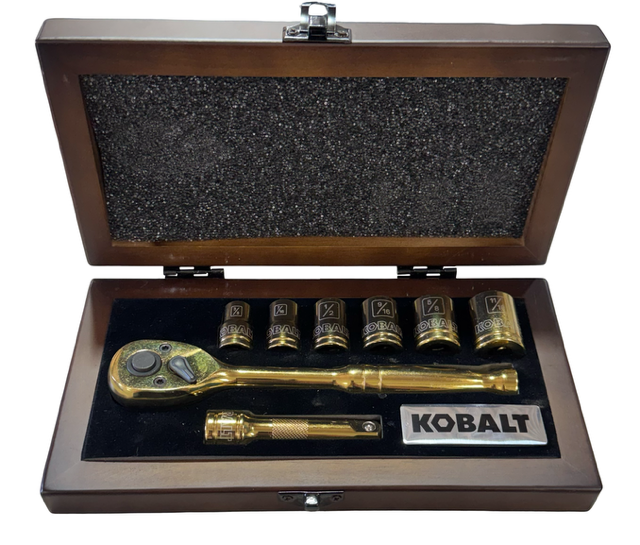 Kobalt 8 Piece 3/8" Drive Yellow Ratchet Socket Set with Hard Case 87636